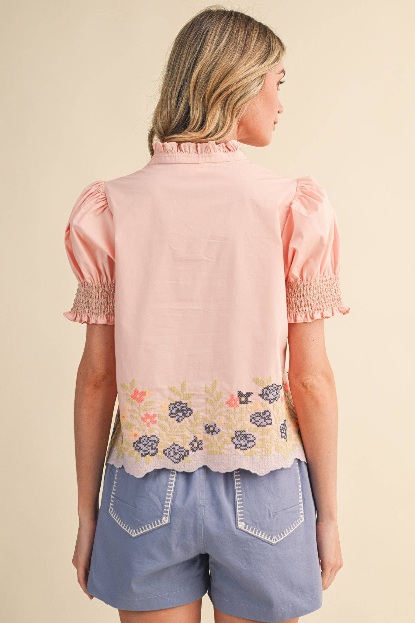 &MERCI - FLORAL EMBROIDERY SMOCKED PUFF SLEEVE TOP