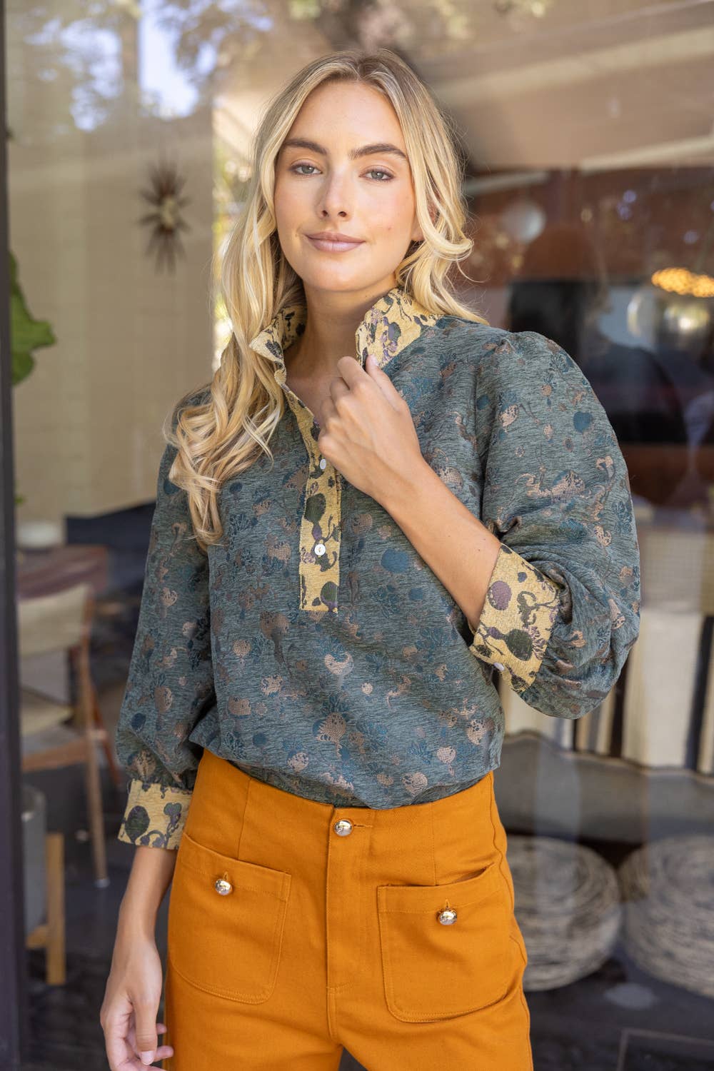 VOY - 37265 Quarter Button Color Contrast Floral  Jacqaurd Top