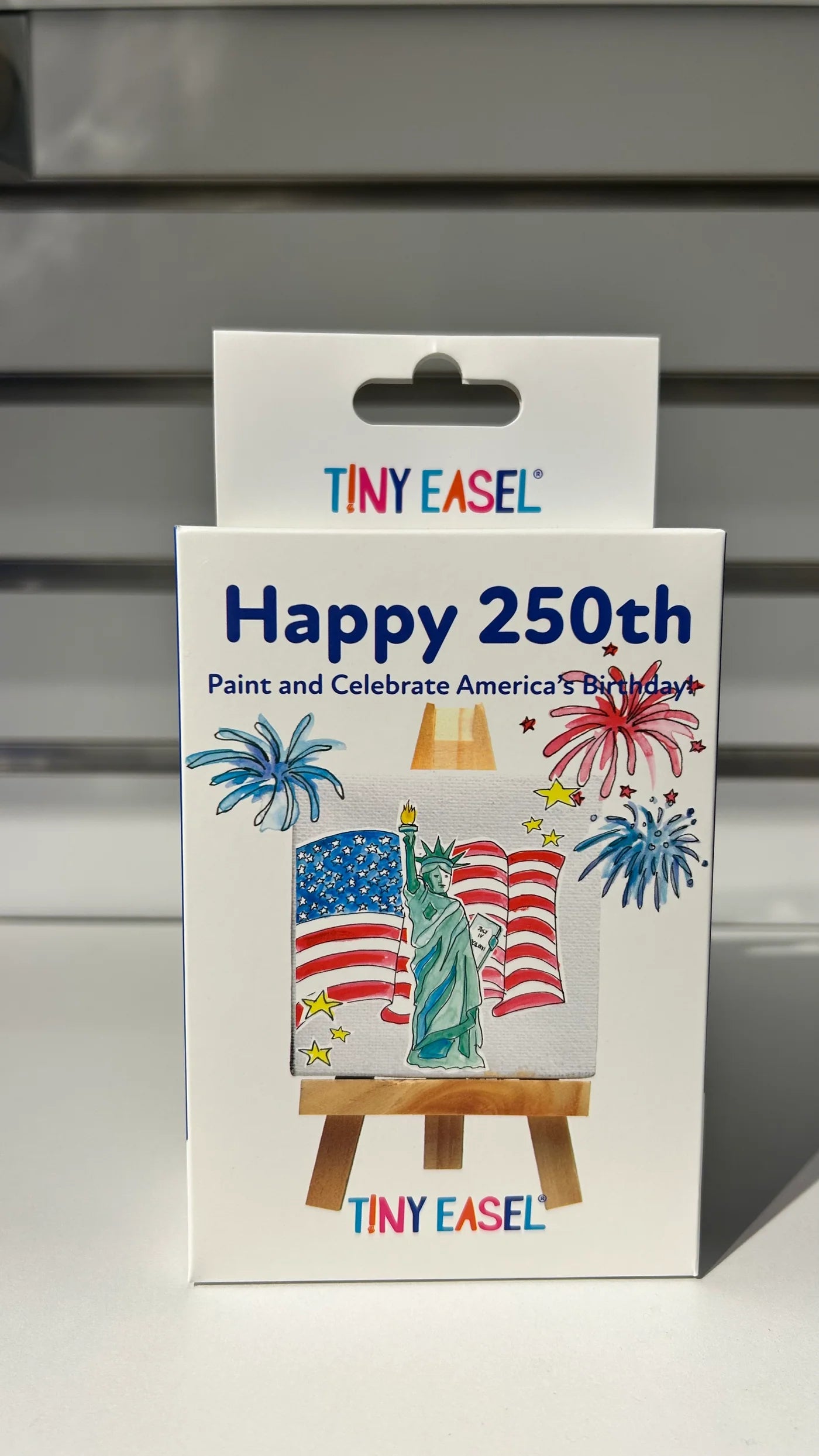 Tiny Easel Happy 250th Travel Paint Set