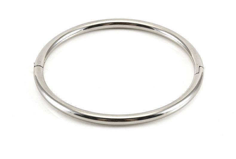 Introducing the Mio Queena Multi-style 18K Gold-plated Stainless Steel Bangle—a stylish hinged bracelet by Mio Queena, beautifully displayed against a white background. This elegant piece makes the perfect jewelry gift.