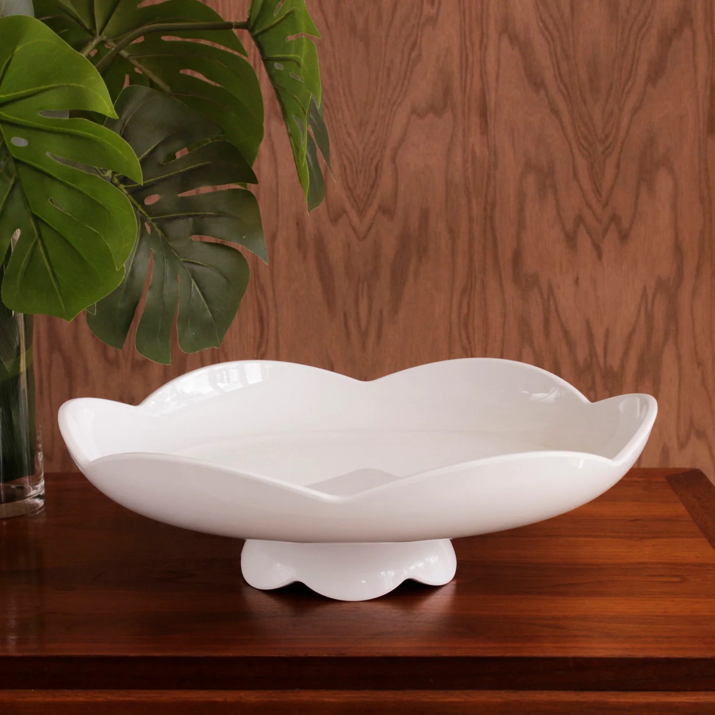 Beatriz Ball VIDA Amelia Pedestal Cake Platter