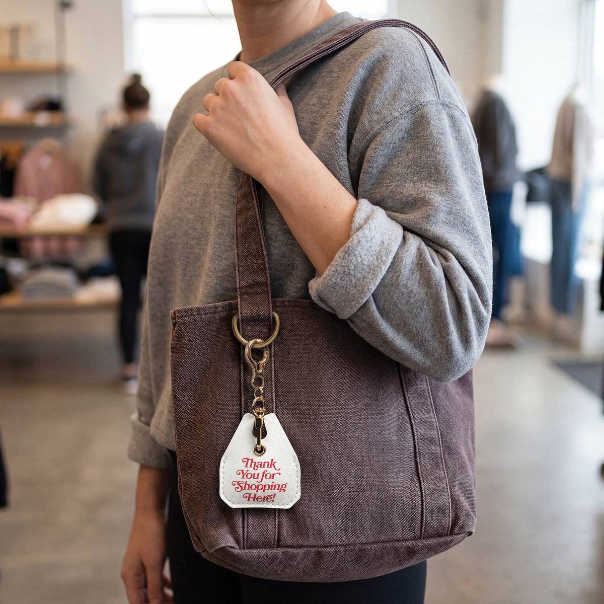 Fred & Friends - LITTLE CHARMER Shopping Bag Charm, AirTag & Quarter Holder