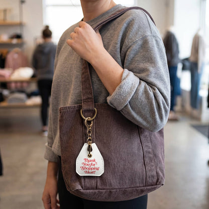 Fred & Friends - LITTLE CHARMER Shopping Bag Charm, AirTag & Quarter Holder