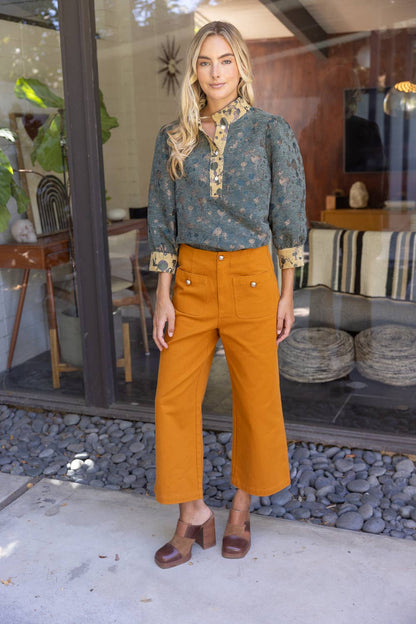 VOY - 37265 Quarter Button Color Contrast Floral  Jacqaurd Top