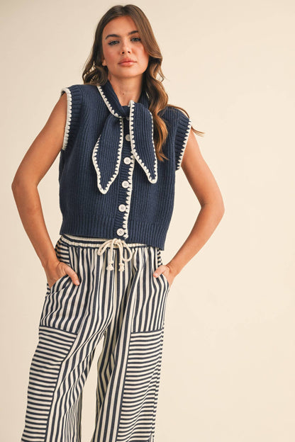 &MERCI - TIE NECK SWEATER VEST WITH CONTRAST BLANKET STITCH MSW11059