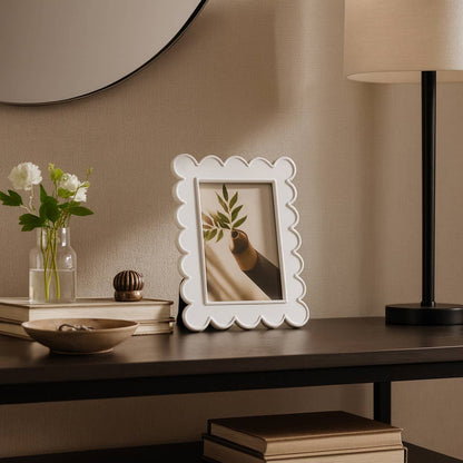 Sagebrook Home - Photo Frame - Resin with Decorative Scalloped Edge