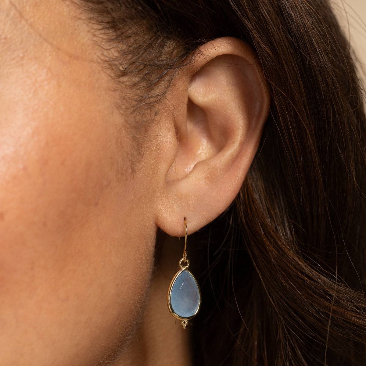 Splendid Iris - Teardrop Stone Earrings