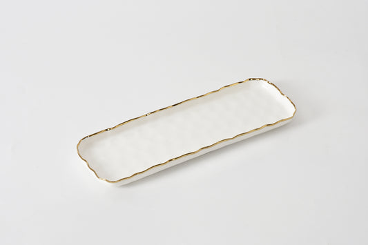 Pampa Bay Portofino long rectangular tray in cream with gold-trimmed wavy edges