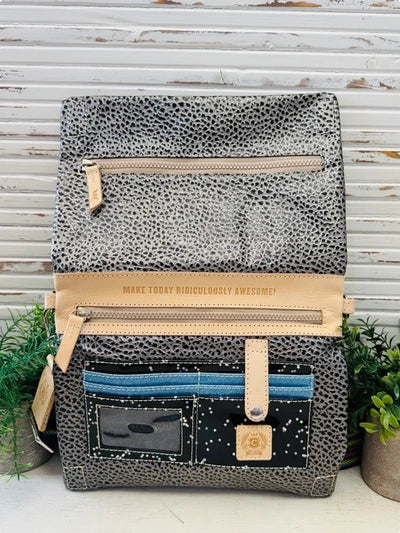 Consuela Metro Crossbody, Tommy