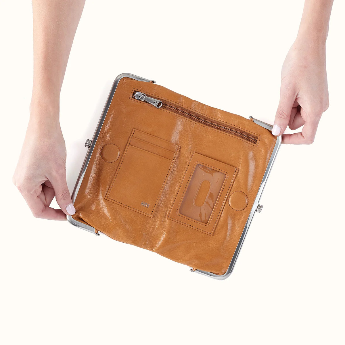 Hobo - Lauren Clutch - Natural