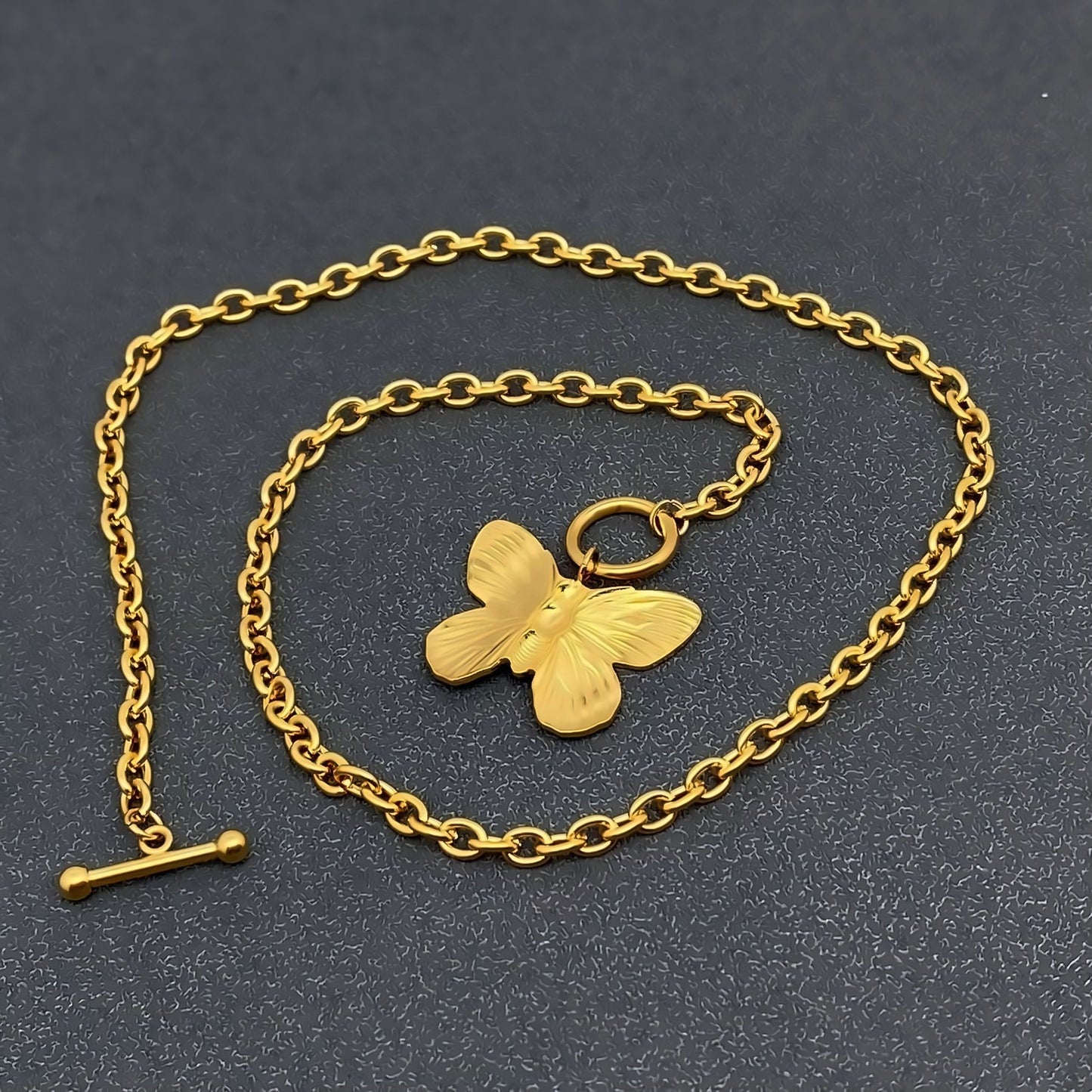 Mio Queena - Butterfly 18K Gold Plated Steel Buckle Necklace