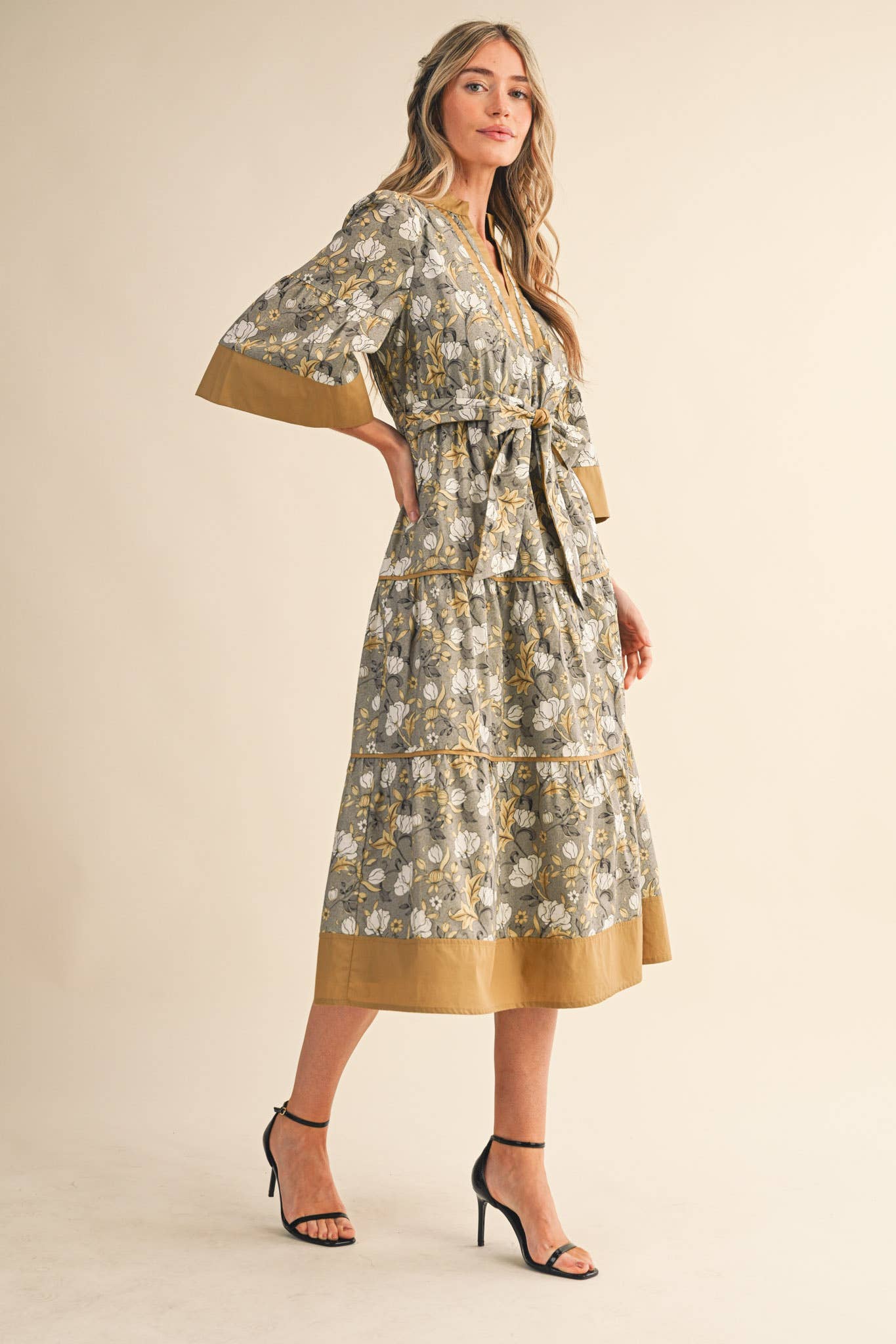 &MERCI - FLORAL PRINT CONTRAST BINDING BELTED MIDI DRESS