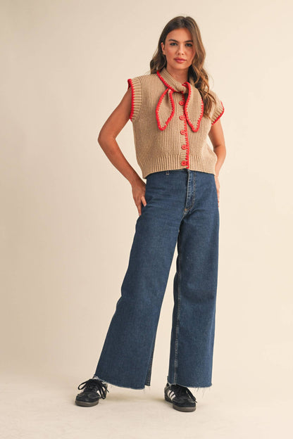 &MERCI - TIE NECK SWEATER VEST WITH CONTRAST BLANKET STITCH MSW11059
