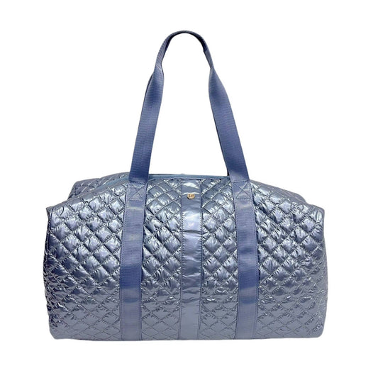 Lemonbella ice blue diamond quilted weekender duffle with dual handles