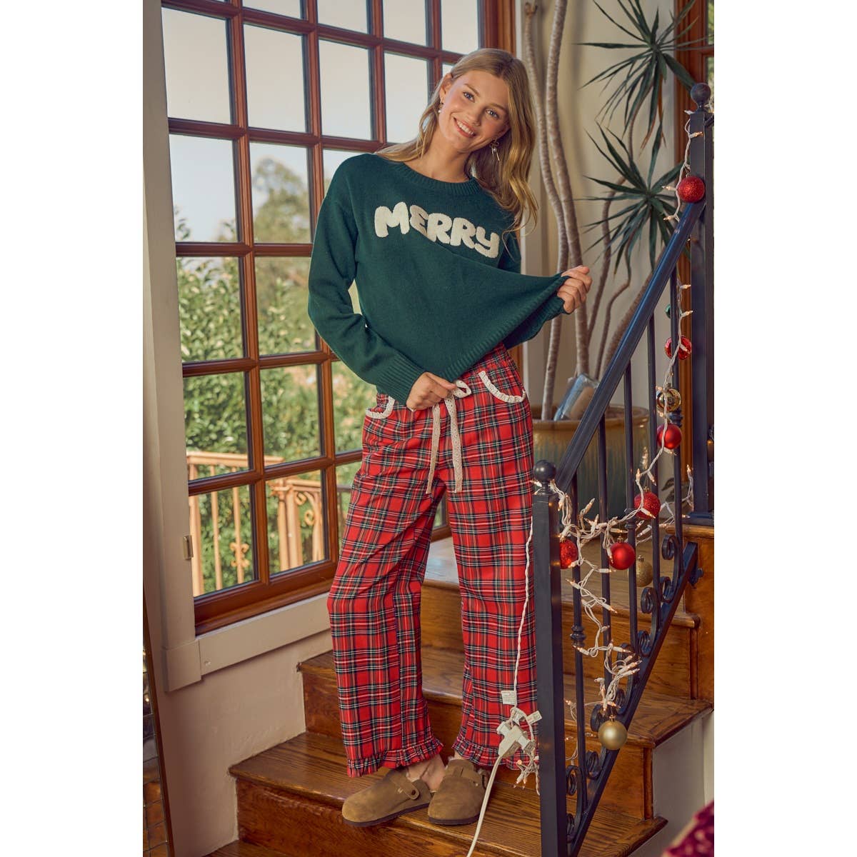 So Me - RUFFLED BOTTOM DETAIL CHRISTMAS PLAID CHECK LACE TRIM PANTS